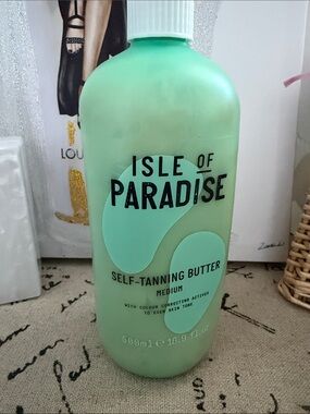 Isle of Paradise Mint Green Self-Tanning Butter - 16.9 oz Medium